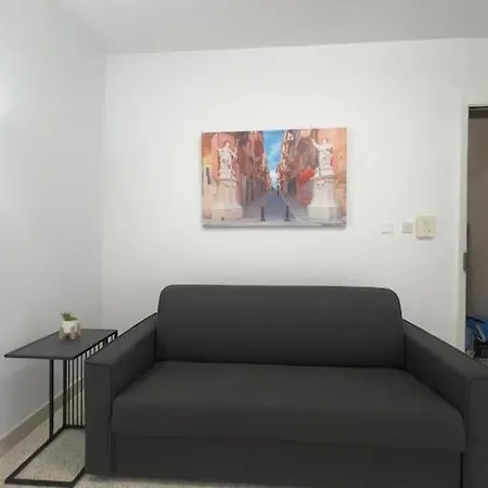 Apartman Waves - Oceanview Escape Sliema