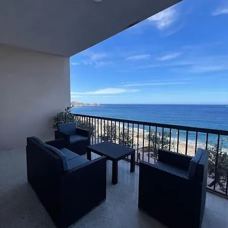 Waves - Oceanview Escape Apartment Sliema