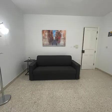 Waves - Oceanview Escape Apartment