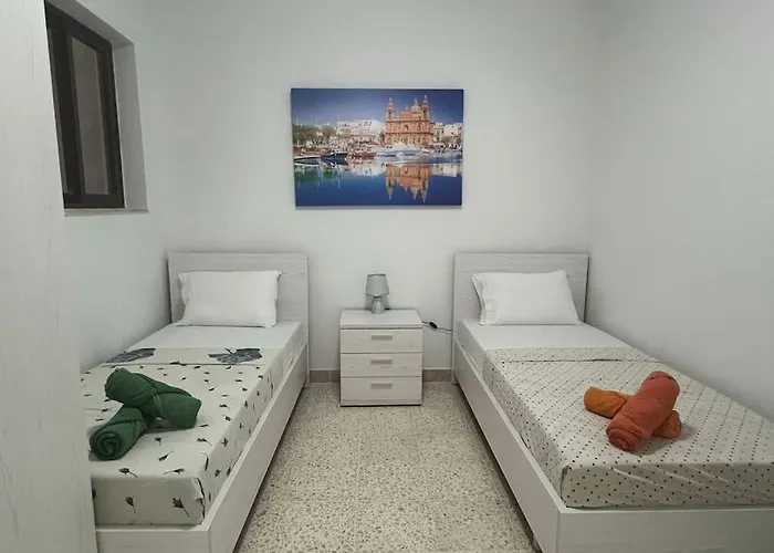 Waves - Oceanview Escape Apartment Sliema