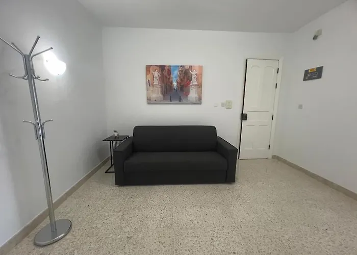 Waves - Oceanview Escape Apartment