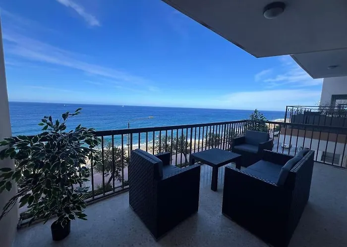 Apartment Waves - Oceanview Escape Sliema