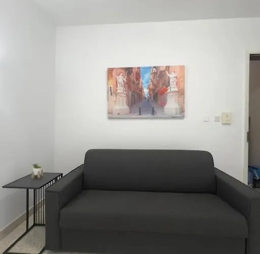 Apartment Waves - Oceanview Escape Sliema