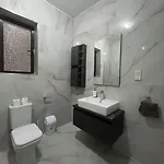 Waves - Oceanview Escape Apartment Sliema